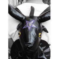 Mochila Peluche Baphomet