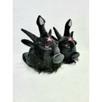 Pantuflas Baphomet 2